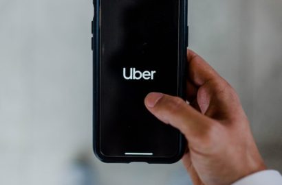 Uber предлагает бесплатные поездки для украинцев